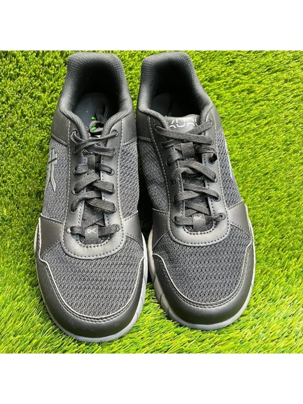 Kuru Quantum 2.0 Mens Size 11 Black Gray Athletic Running Walking Shoes Sneakers